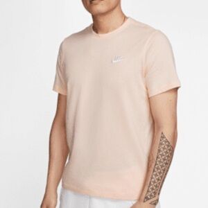 Nike Men's Soft Peach Short Sleeve Tee